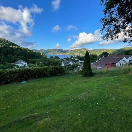Jasund Sunview Apartment Lyngdal Exterior foto