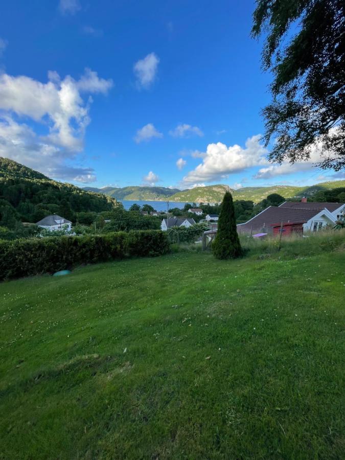 Jasund Sunview Apartment Lyngdal Exterior foto